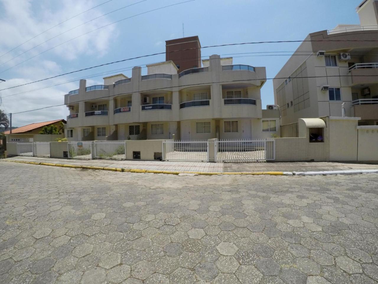 A155 Duplex 2 Quartos Bombas Bombinhas Εξωτερικό φωτογραφία